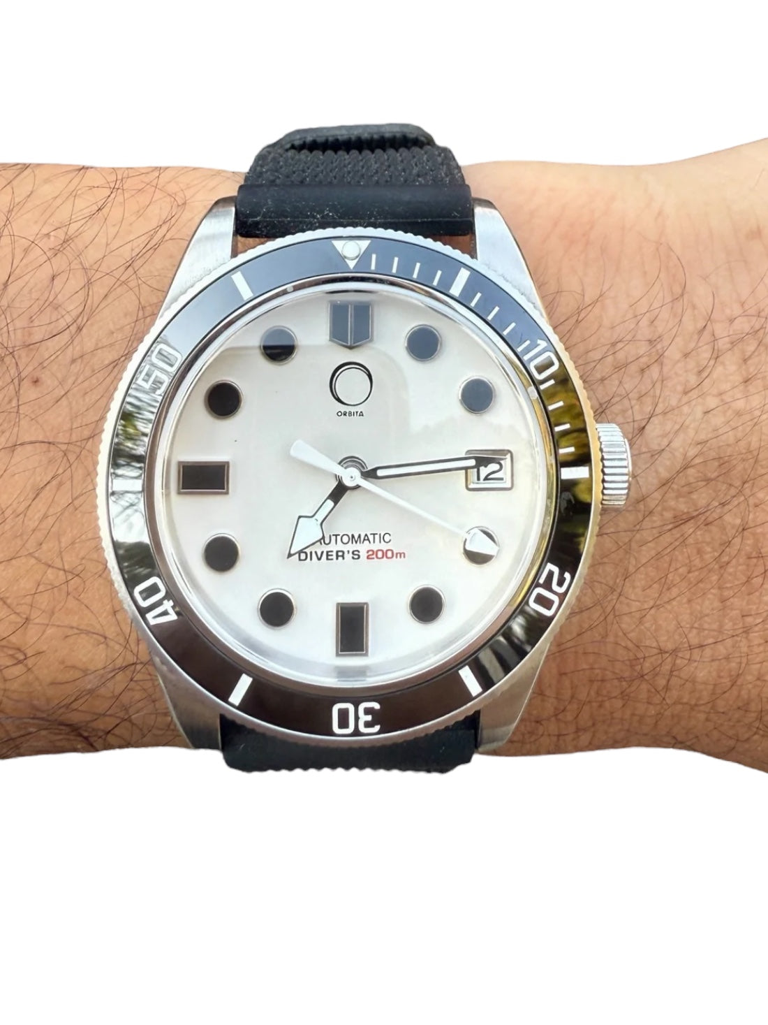 Tifón black
