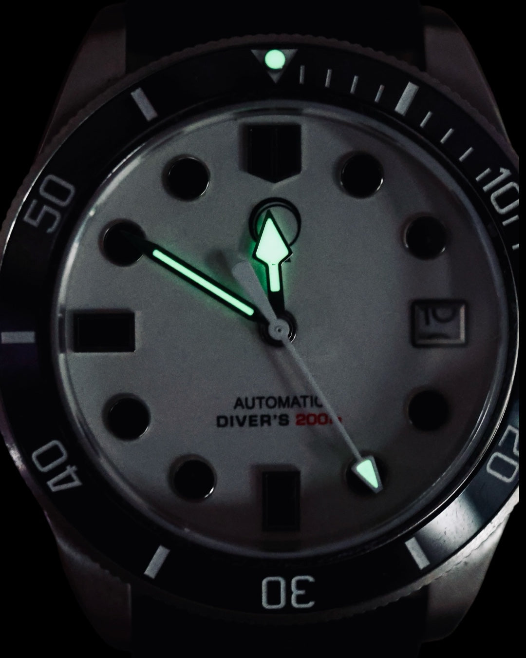 Tifón black